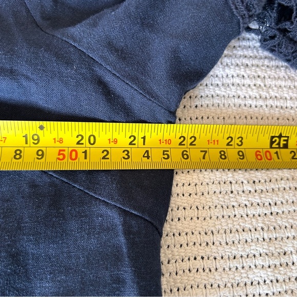 Lucy & Laurel Women’s size X Large Linen Blend Lace Tunic Long Sleeve Top Navy - Picture 7 of 10